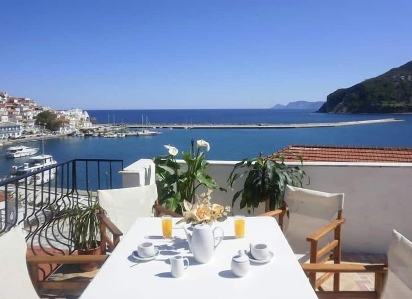 Balcony Photo