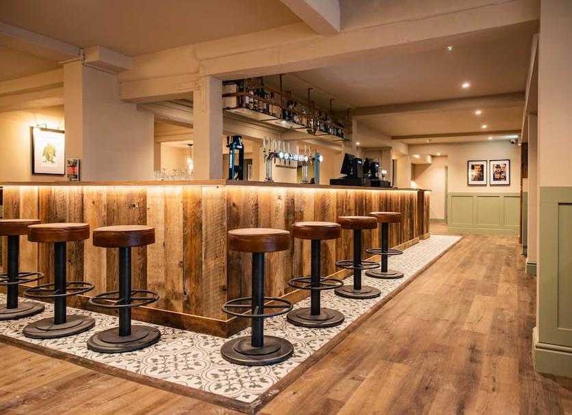 Bar Photo