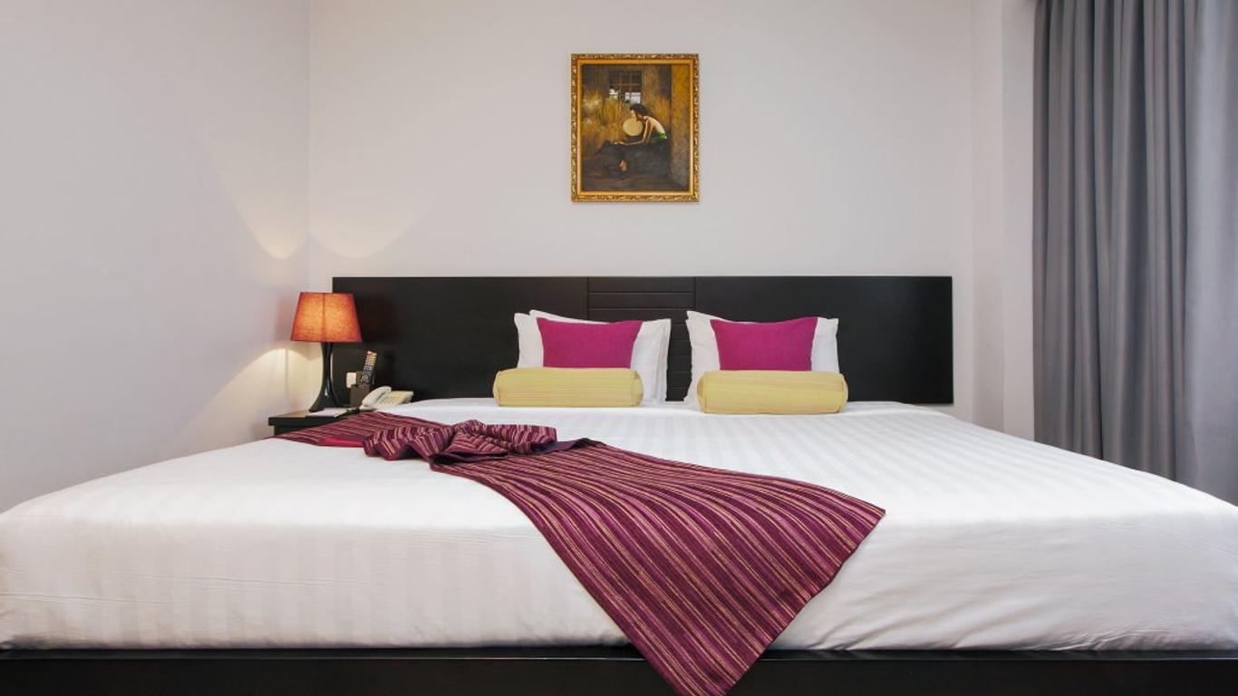 Lavender Hotel