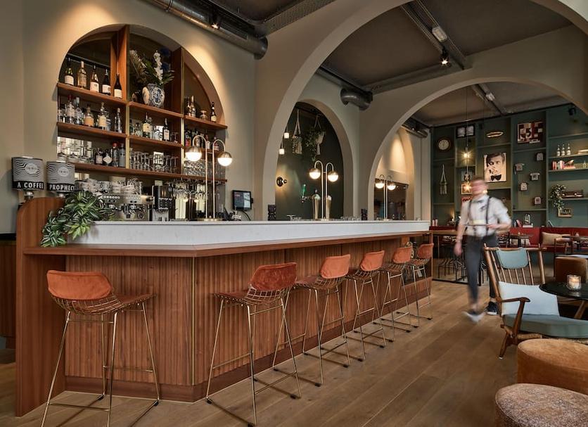 Bar Photo