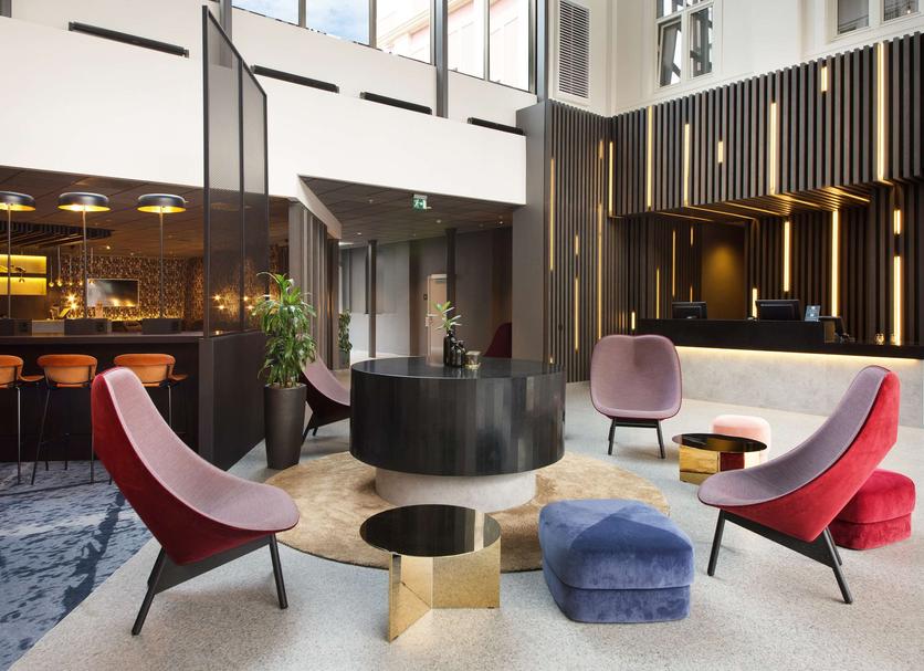 Lobby Photo