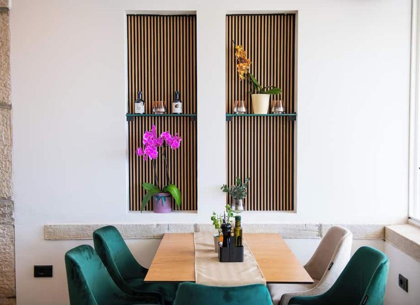 Dining room Photo