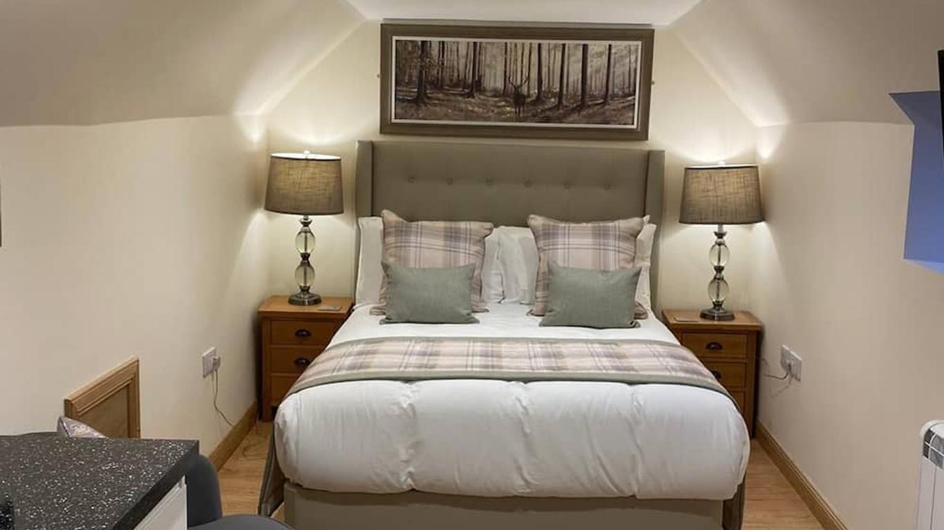 Waverley Inn Holiday Apartments