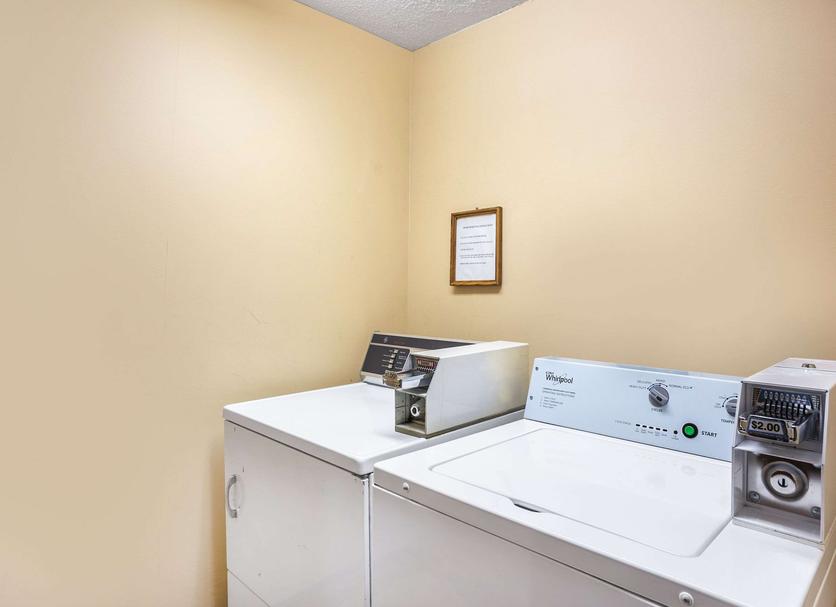 Laundry facility Photo