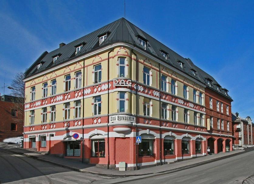 Building Photo