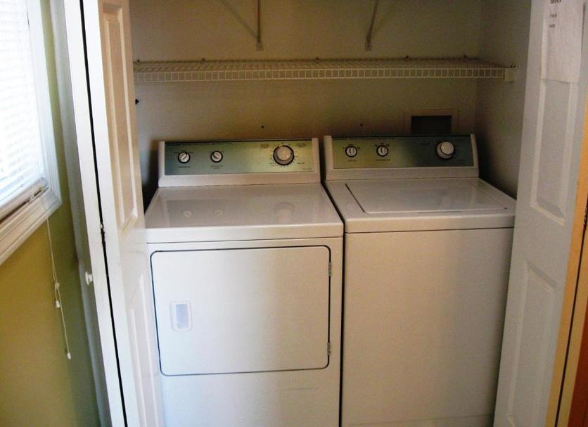 Laundry facility Photo