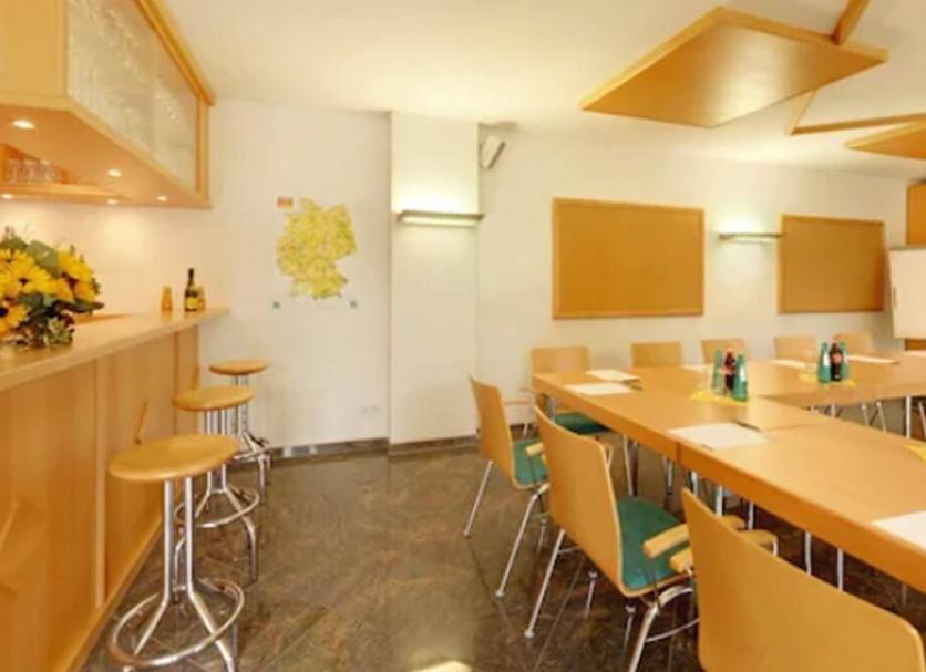 Conference room Photo
