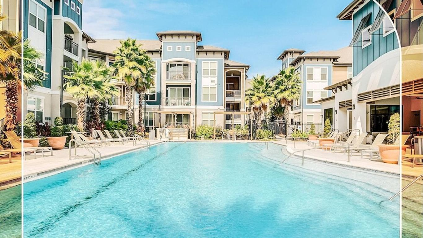 Universal Studios Disney Apartments By Nuovo