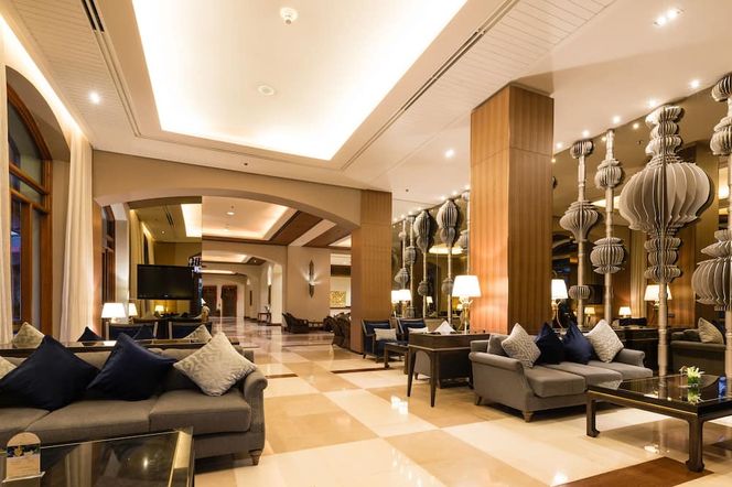 Chatrium Hotel Royal Lake Yangon