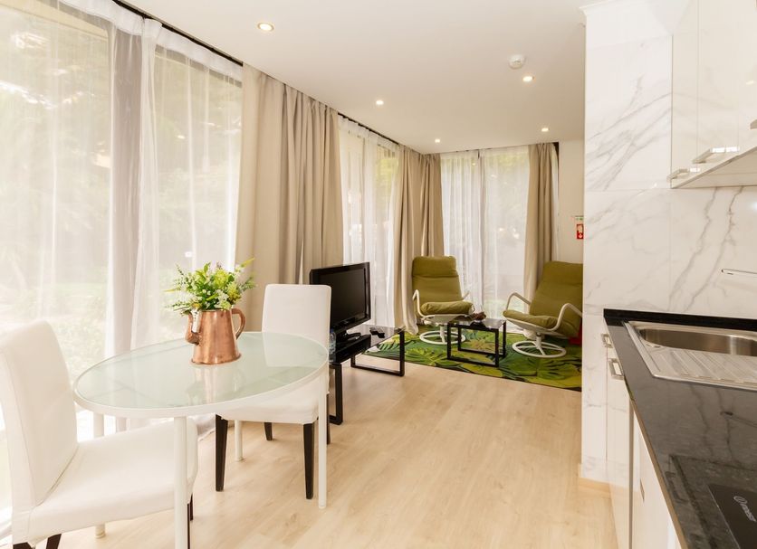 Dining room Photo