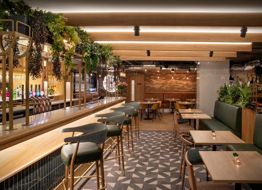 Restaurant Photo
