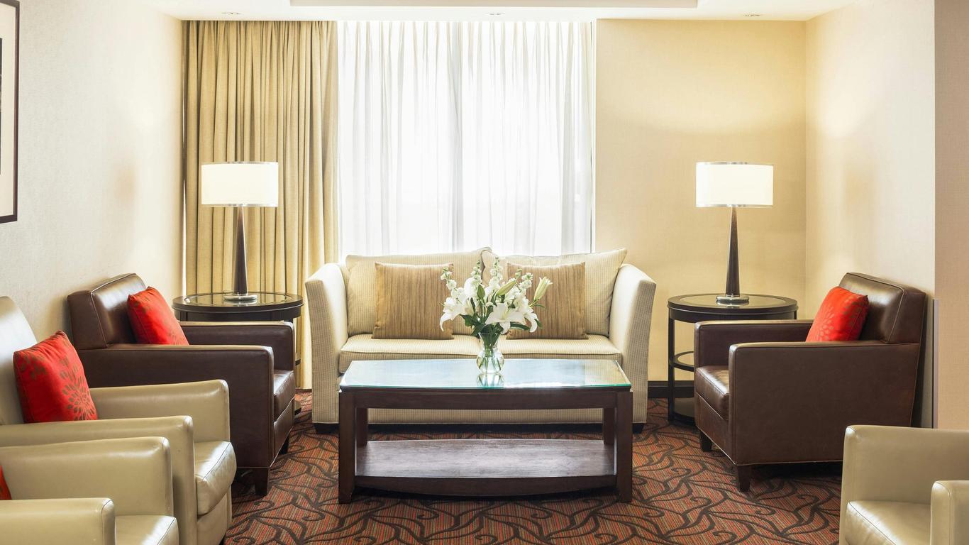 Sheraton Vancouver Airport Hotel