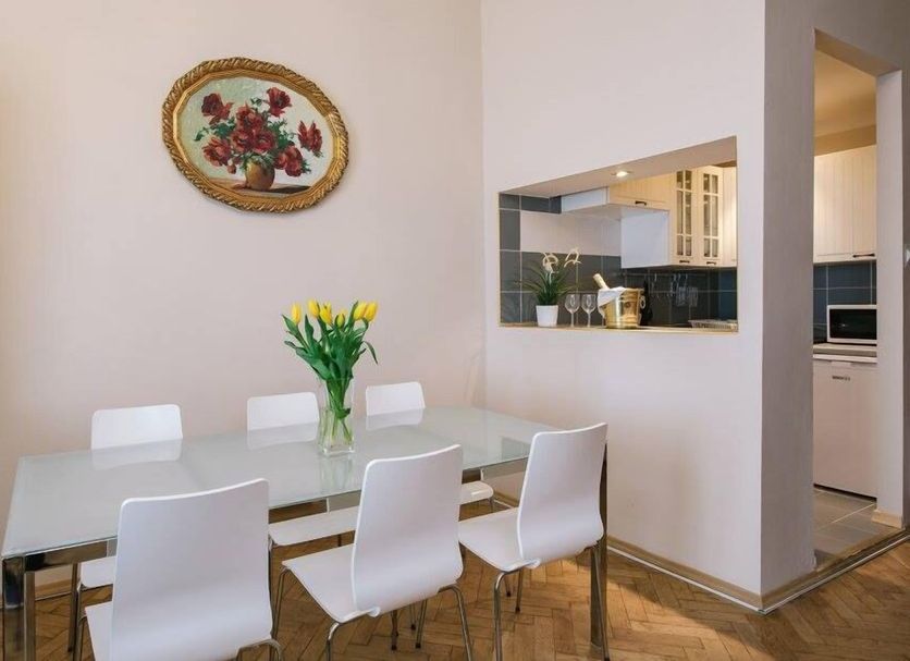 Dining room Photo