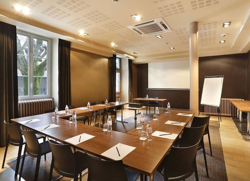 Conference room Photo