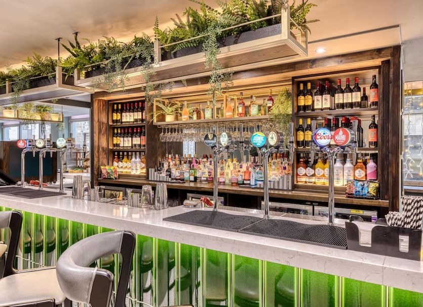Bar Photo