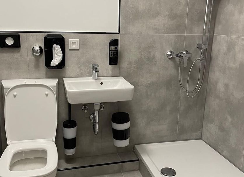 Bathroom Photo