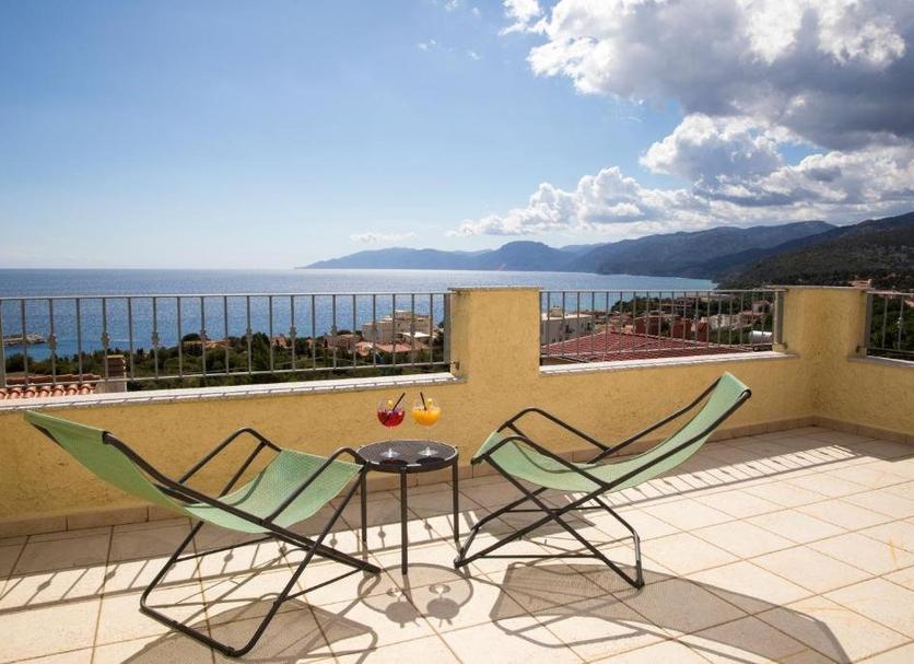 Balcony Photo
