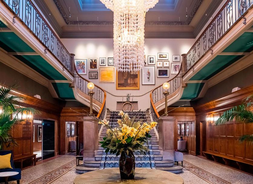 Lobby Photo