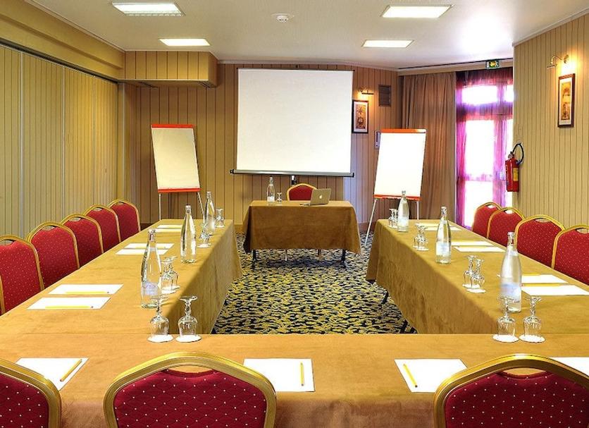 Conference room Photo