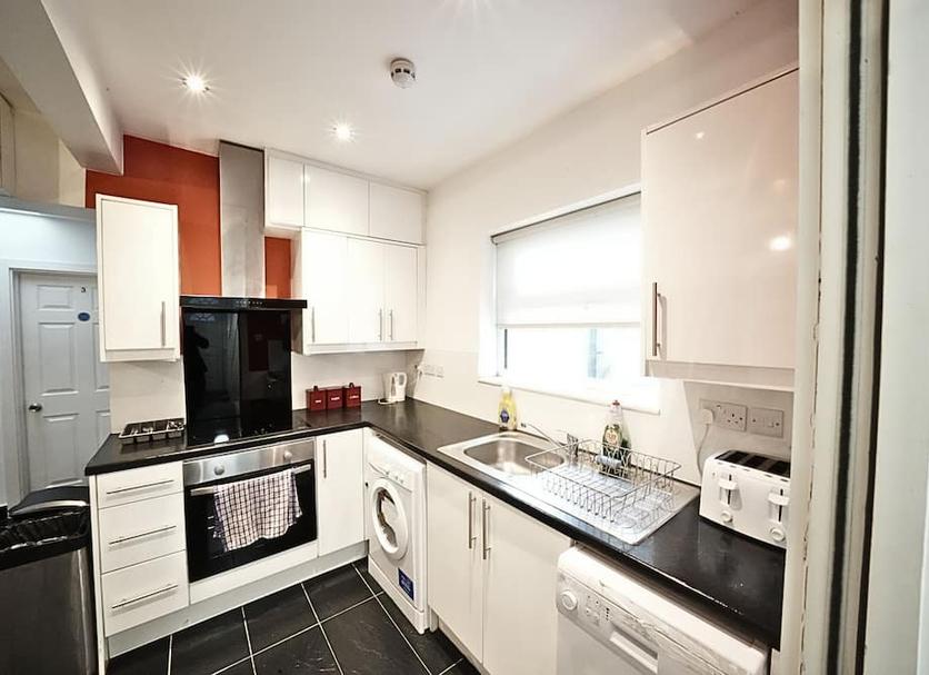 Kitchen Photo