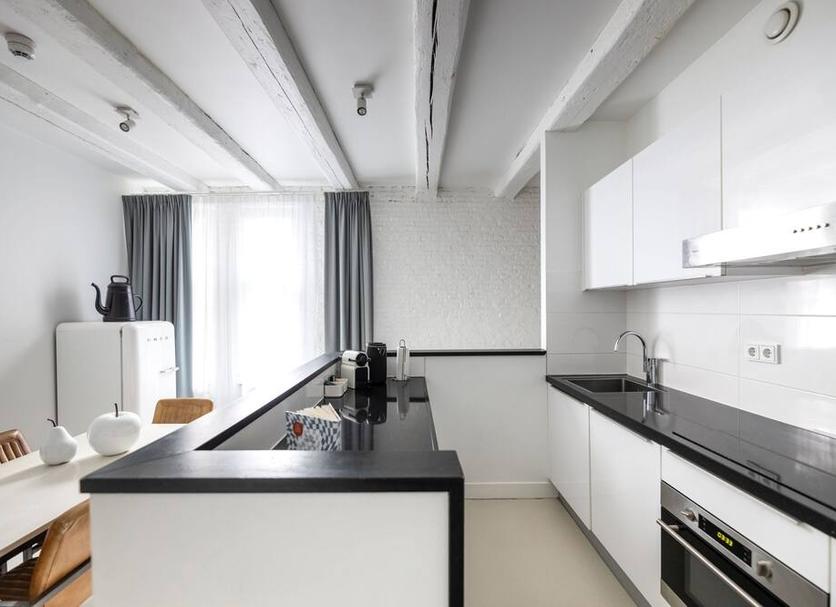 Kitchen Photo