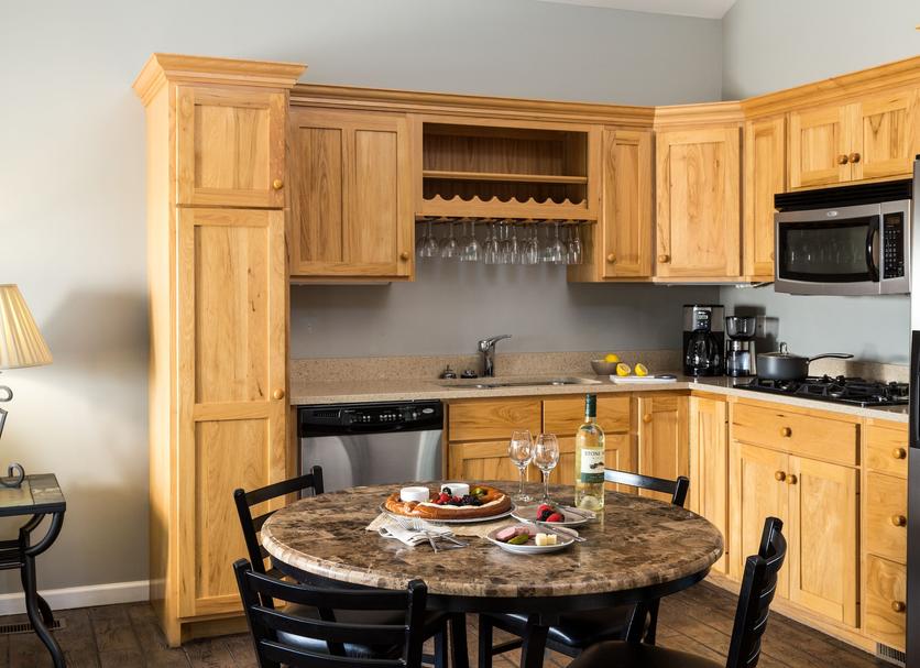 Kitchen Photo