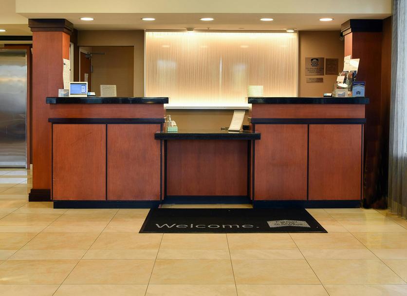 Front desk Photo