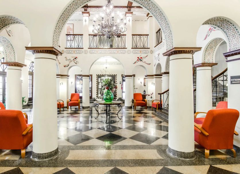 Lobby Photo