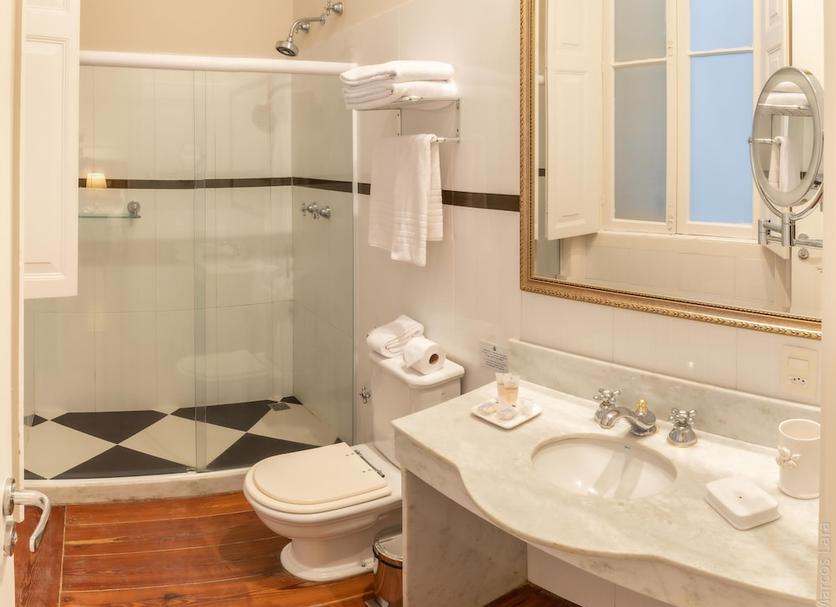 Bathroom Photo