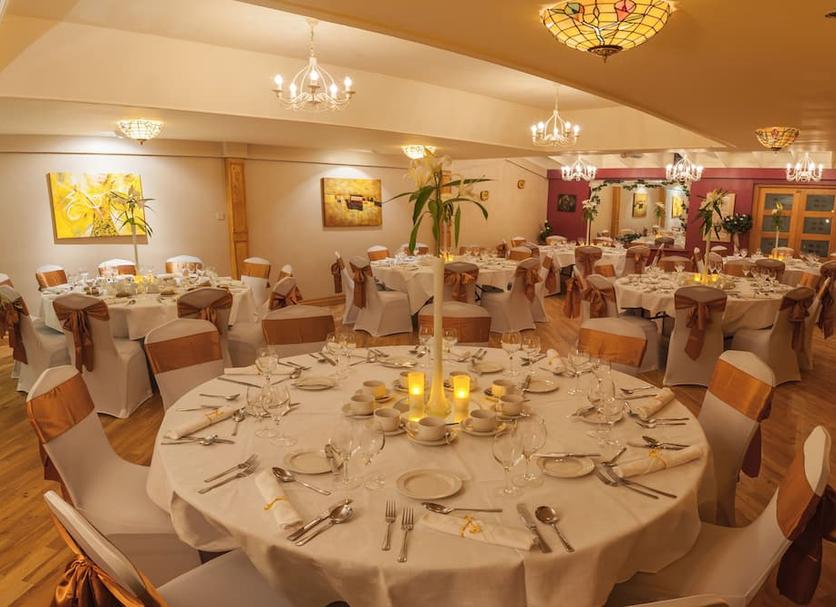 Banquet hall Photo