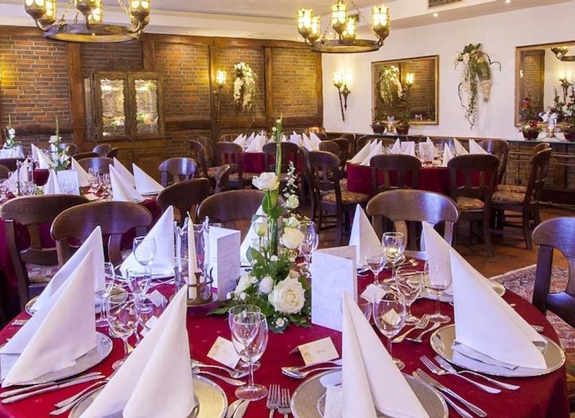 Banquet hall Photo