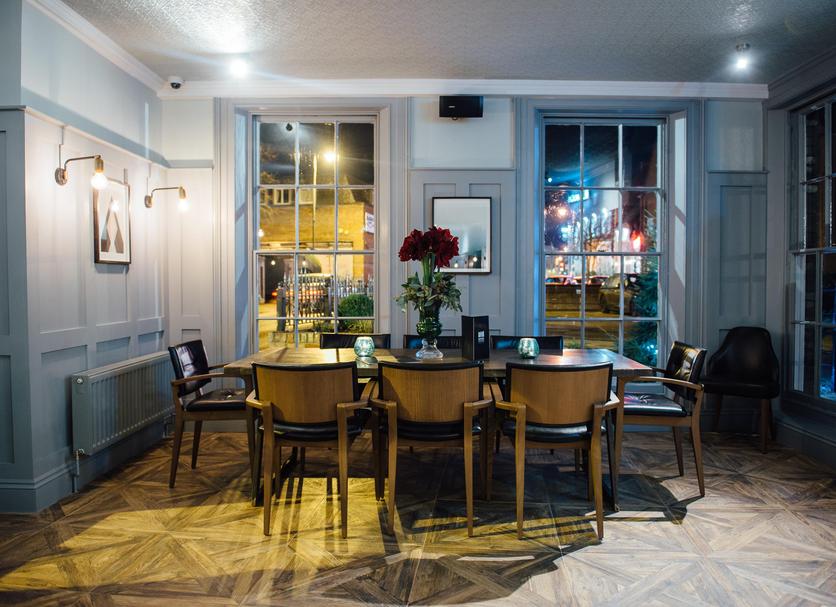 Dining room Photo
