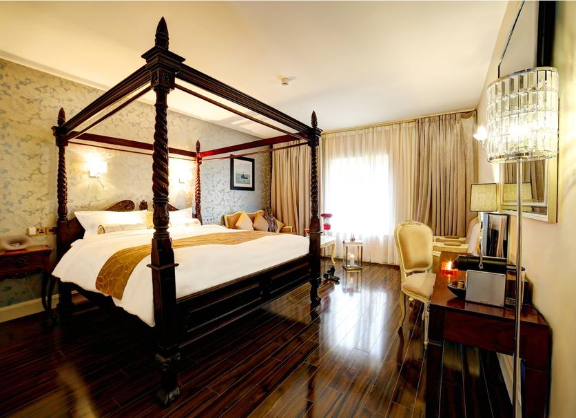 Bedroom Photo
