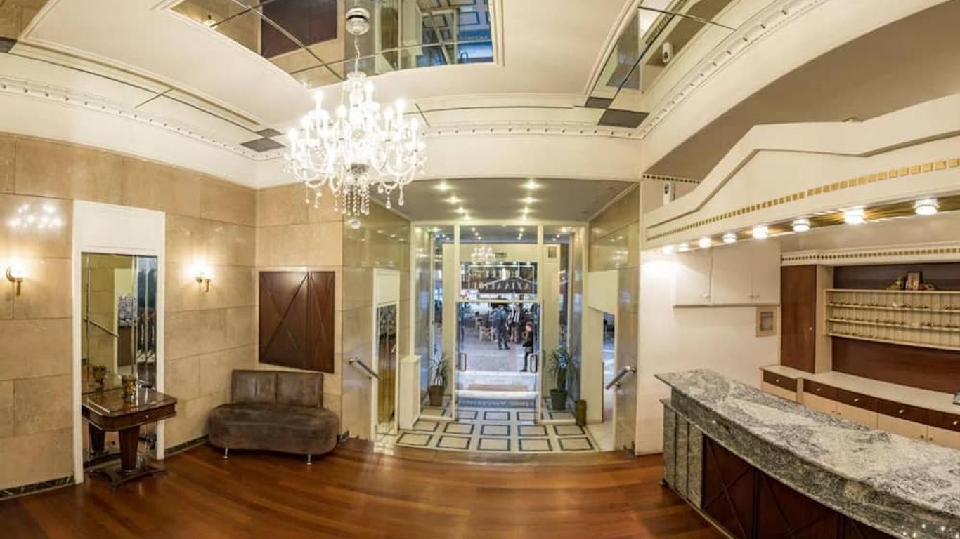 Achillion Hotel