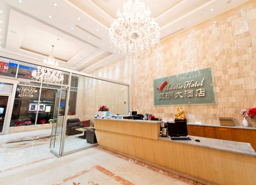 Front desk Photo