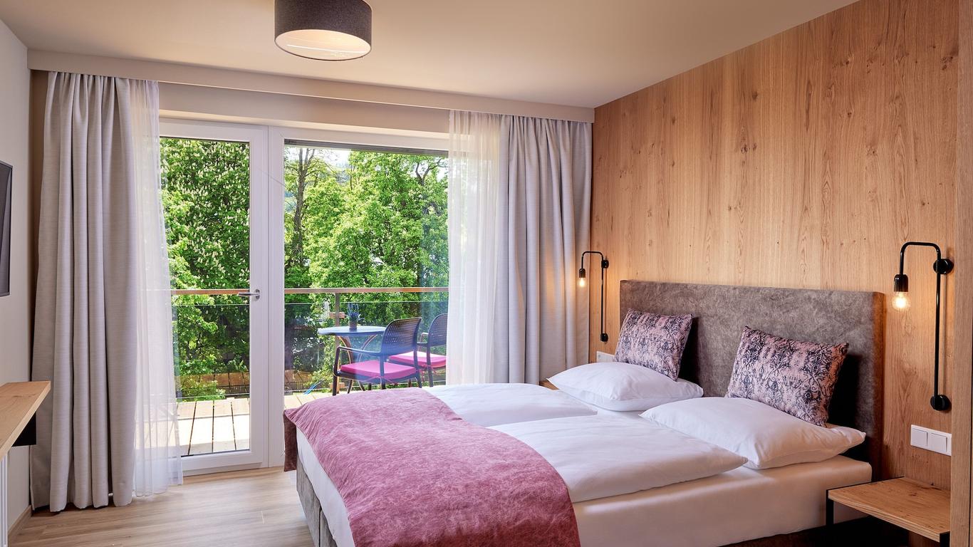 Hotel Sonnblick Kaprun, Salzburg - Including Summer Card