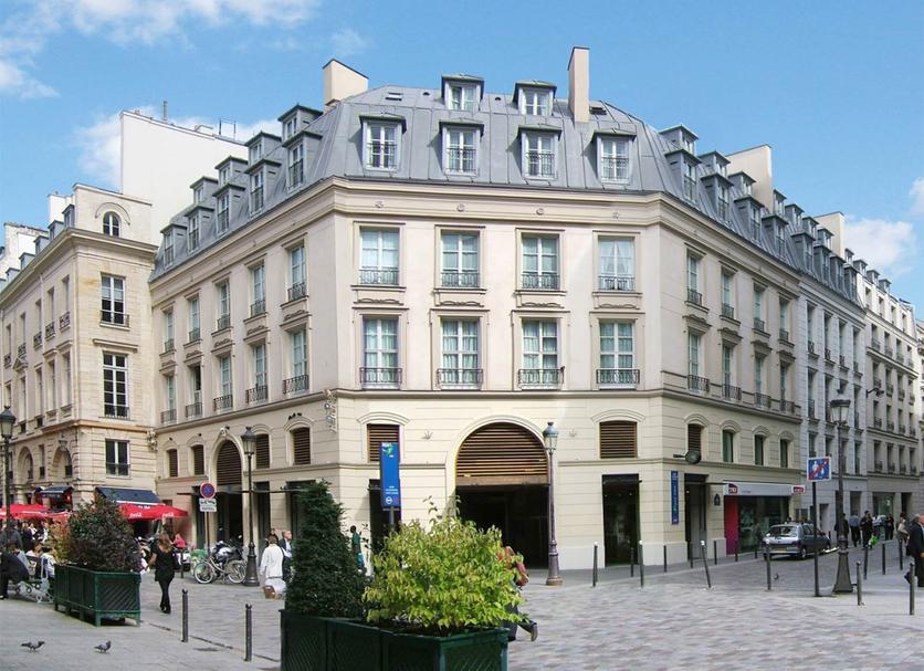 Building Photo