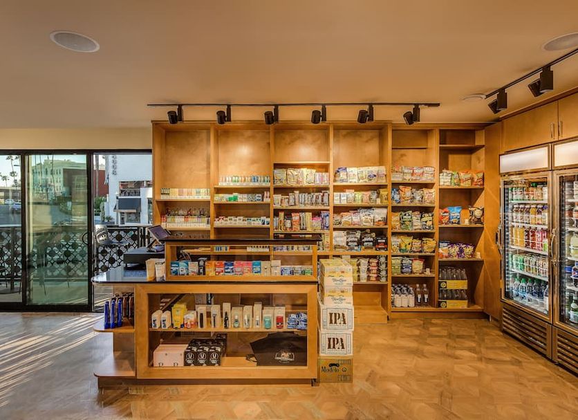 Shop Photo