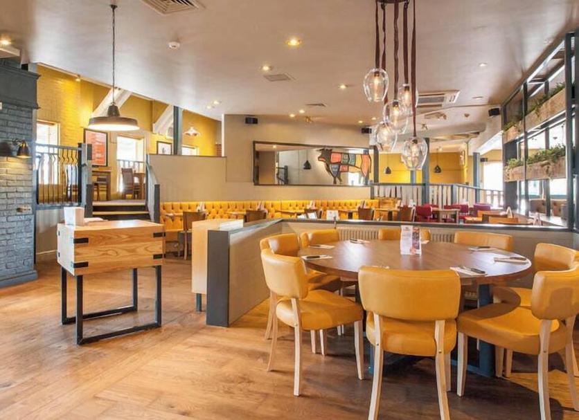 Restaurant Photo