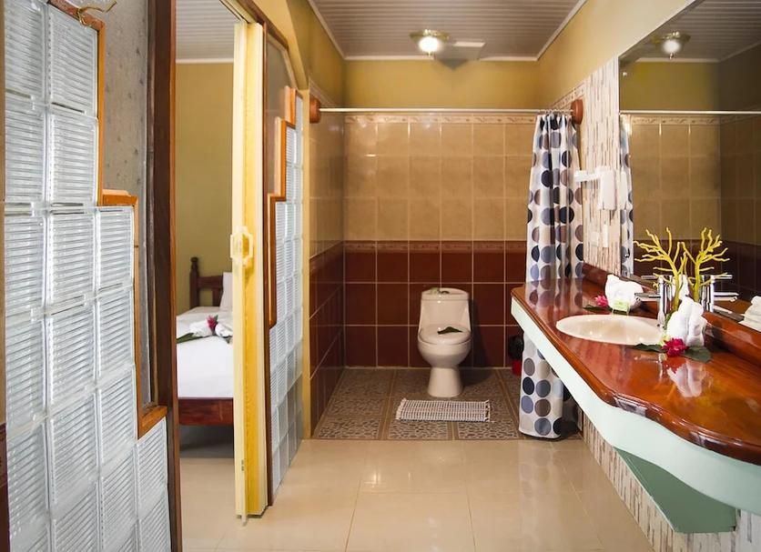Bathroom Photo