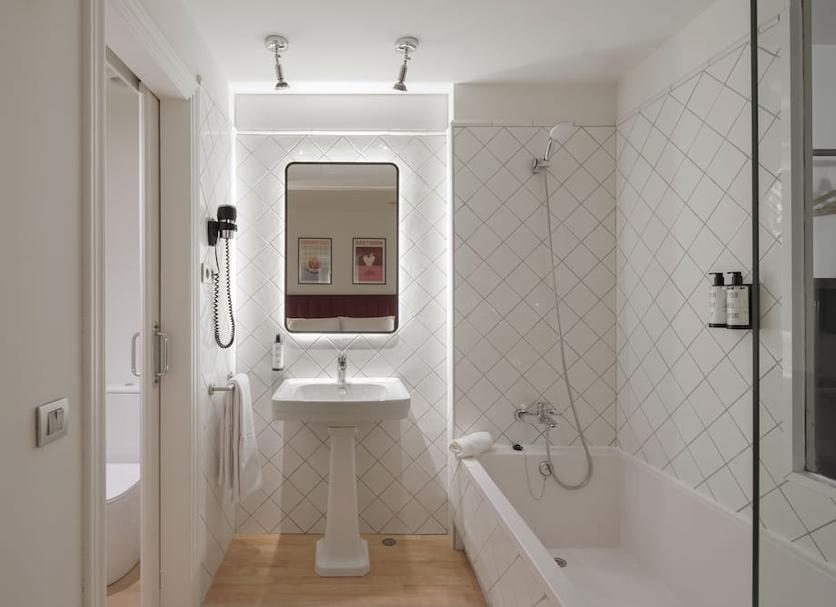Bathroom Photo