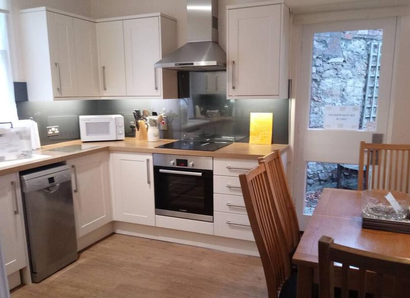 Kitchen Photo