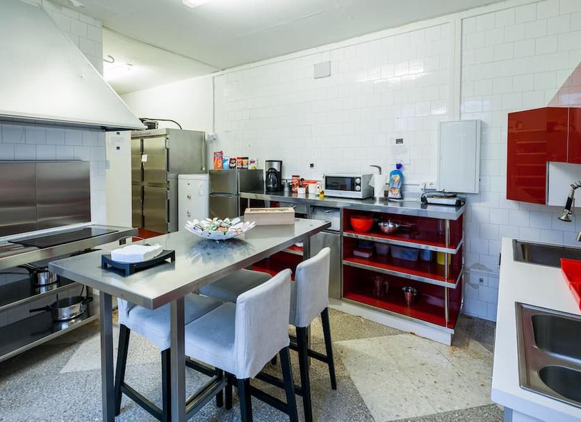 Kitchen Photo