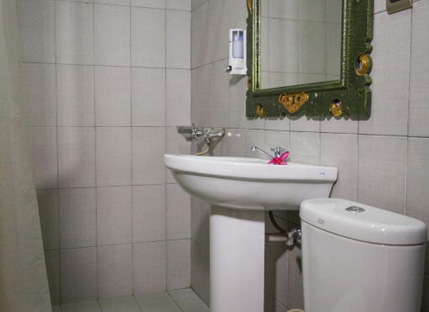 Bathroom Photo