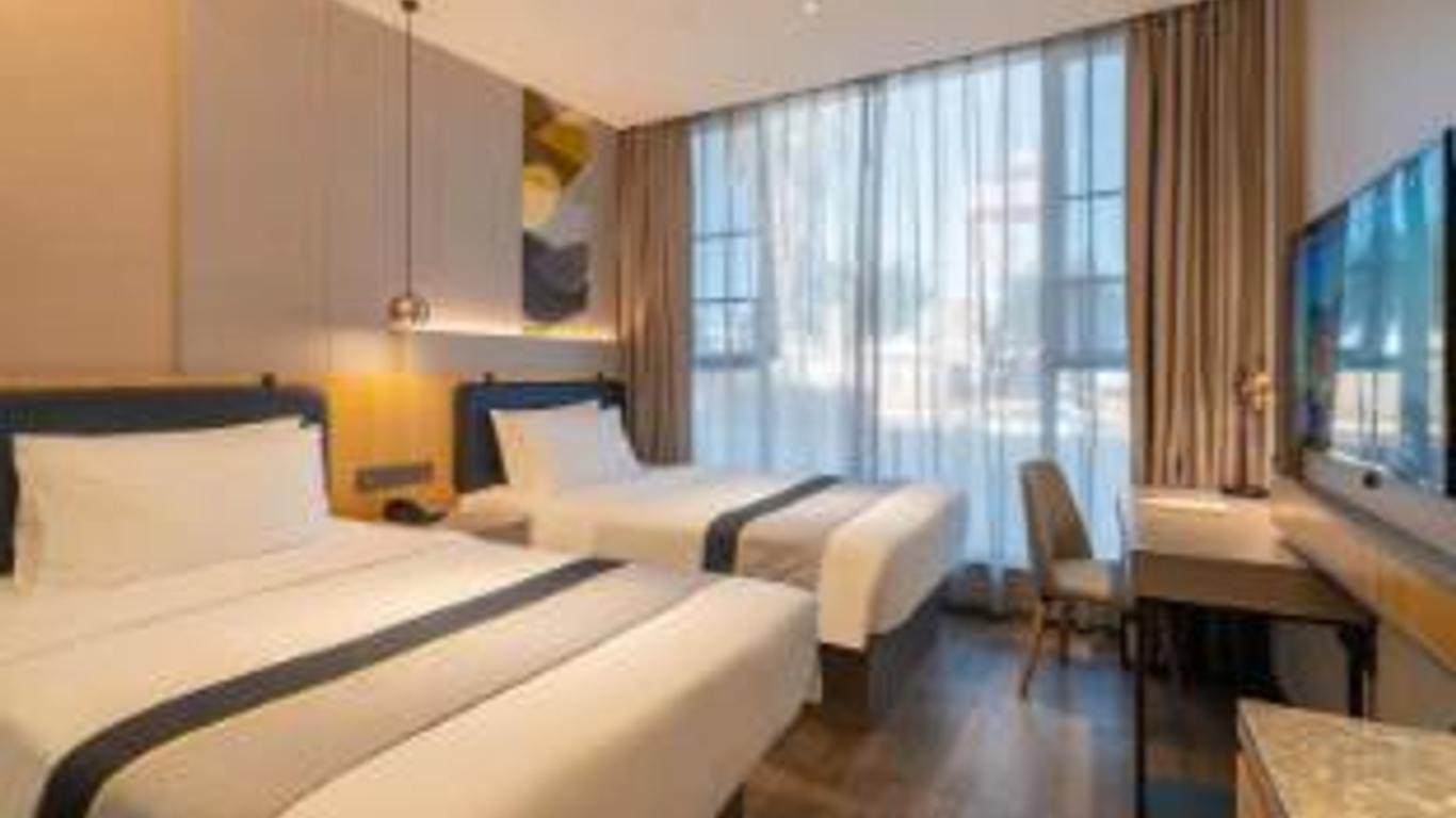 Home Inn (Fuzhou Railway Station Hualin Road)