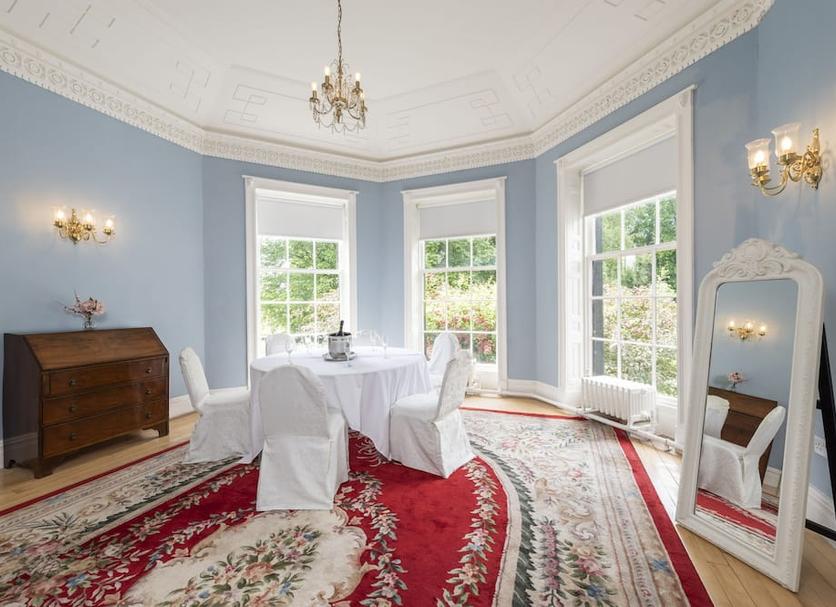 Dining room Photo
