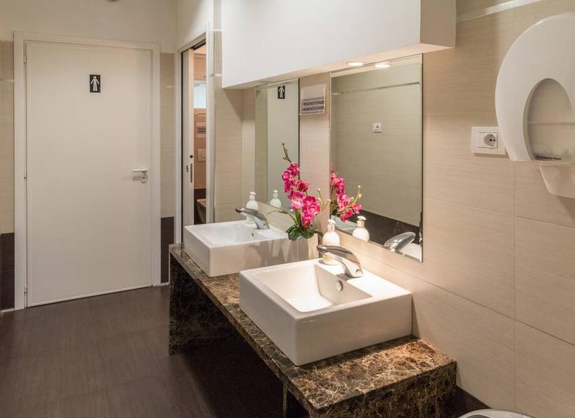 Bathroom Photo