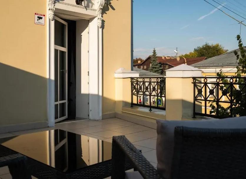 Balcony Photo