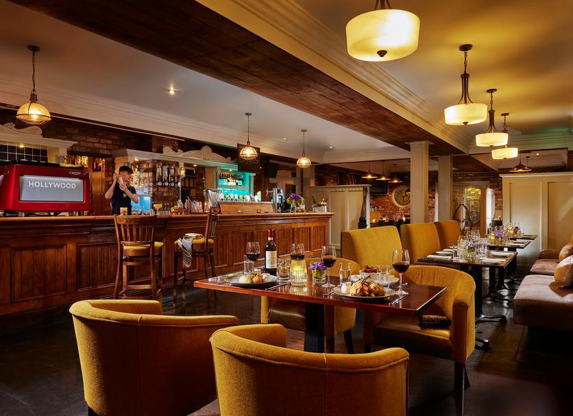 Restaurant Photo