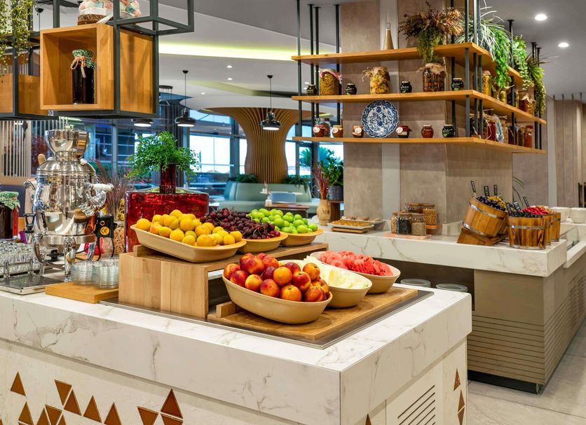 Buffet Photo